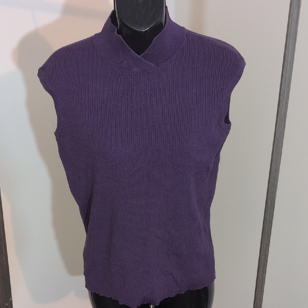 Link | Purple Sleeveless Knit Top